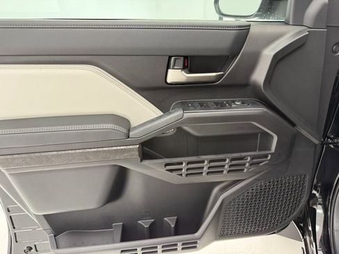 New 2025 Toyota Tacoma Limited image 28