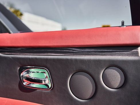 Used 2023 Rolls-Royce Ghost image 28