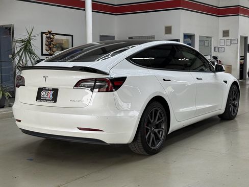 Used 2021 Tesla Model 3 Long Range AWD/4WD image 3