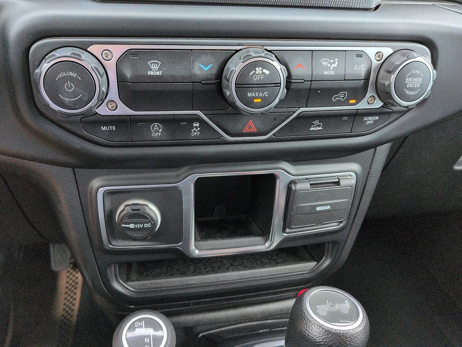 Used 2023 Jeep Wrangler Unlimited Sport AWD/4WD image 20
