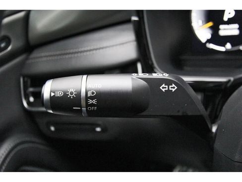 Used 2024 INFINITI QX60 Luxe w/ Performance Audio Package FWD image 19