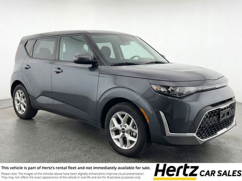 Used 2025 Kia Soul LX w/ LX Technology Package image 1