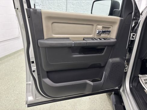 Used 2012 RAM 1500 Big Horn w/ Remote Start & Security Group image 14