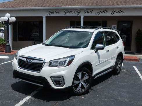 Used 2019 Subaru Forester Touring AWD/4WD image 1