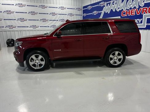 Used 2017 Chevrolet Tahoe LT AWD/4WD image 3