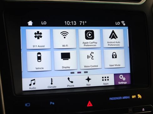 Used 2017 Ford Explorer Sport w/ Equipment Group 401A AWD/4WD image 11