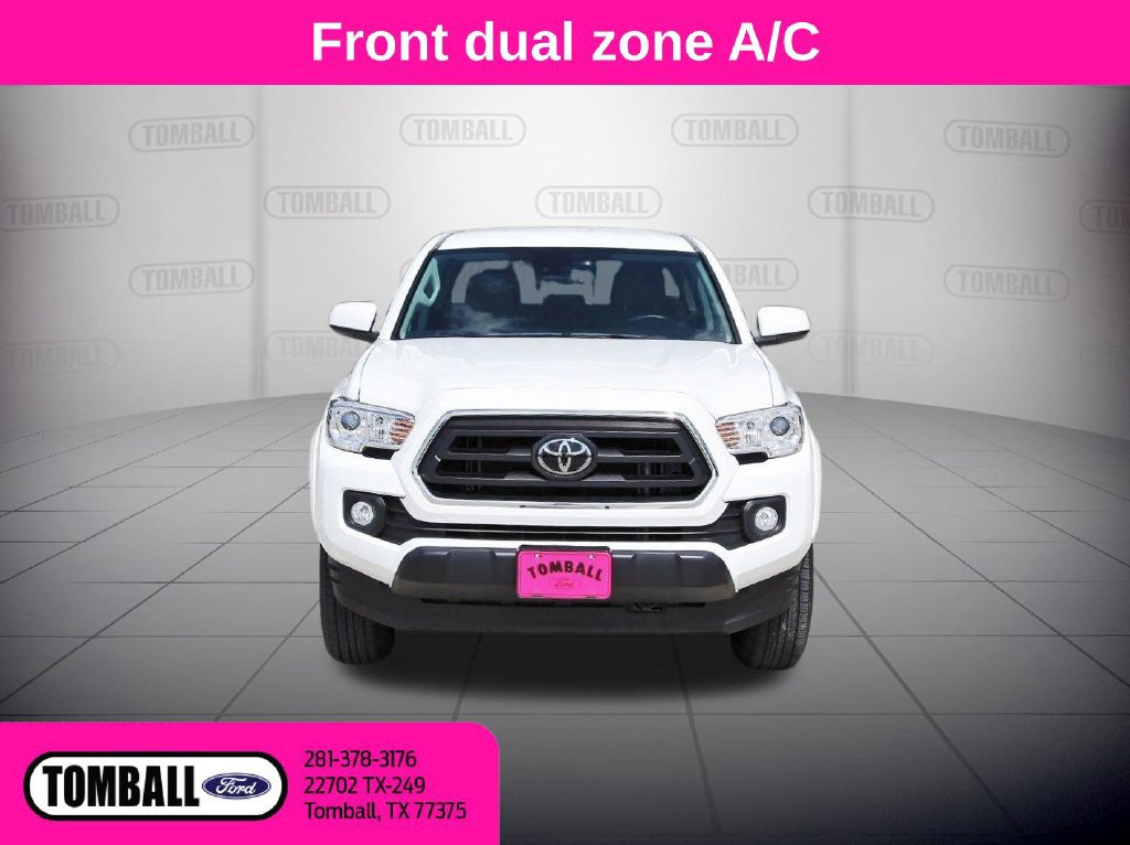 Used 2022 Toyota Tacoma SR5 RWD image 2