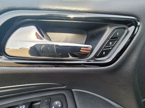 Used 2024 Dodge Durango GT image 12