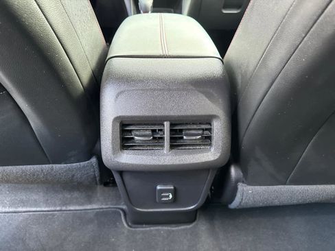 Used 2024 Chevrolet Equinox RS image 41