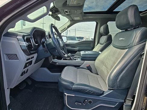 Used 2023 Ford F150 Limited image 10