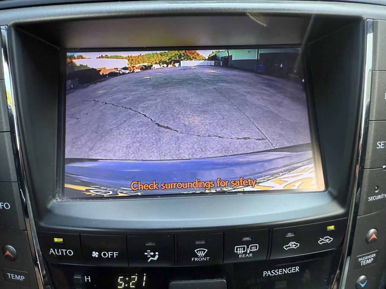Used 2013 Lexus IS 250C w/ Luxury Pkg RWD image 33