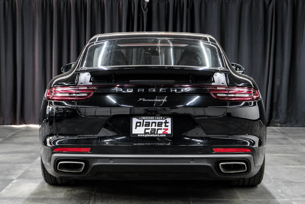 Used 2017 Porsche Panamera 4 AWD/4WD image 9