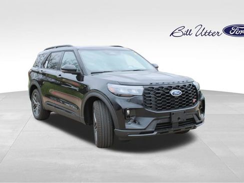 New 2026 Ford Explorer ST w/ Sun And Sound Package image 2