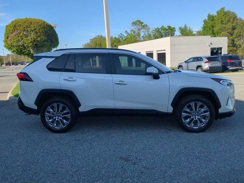 Certified 2020 Toyota RAV4 Limited image 3