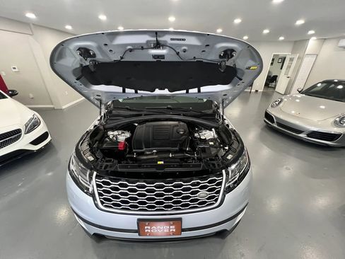 Used 2018 Land Rover Range Rover Velar S AWD/4WD image 37