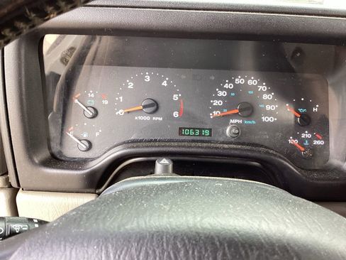 Used 2006 Jeep Wrangler X AWD/4WD image 2