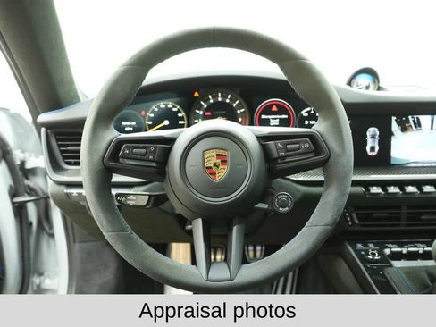 Used 2022 Porsche 911 GT3 RWD image 13
