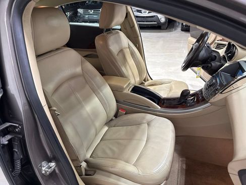 Used 2010 Buick LaCrosse CXL FWD image 22
