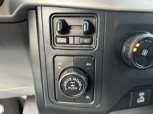 Used 2022 Ford F150 XL w/ Trailer Tow Package AWD/4WD image 7