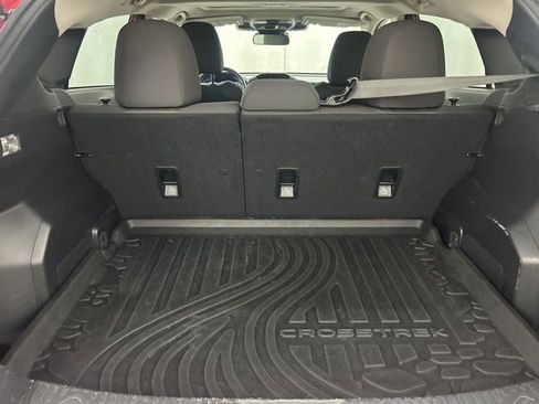 Used 2024 Subaru Crosstrek 2.0i Premium image 31