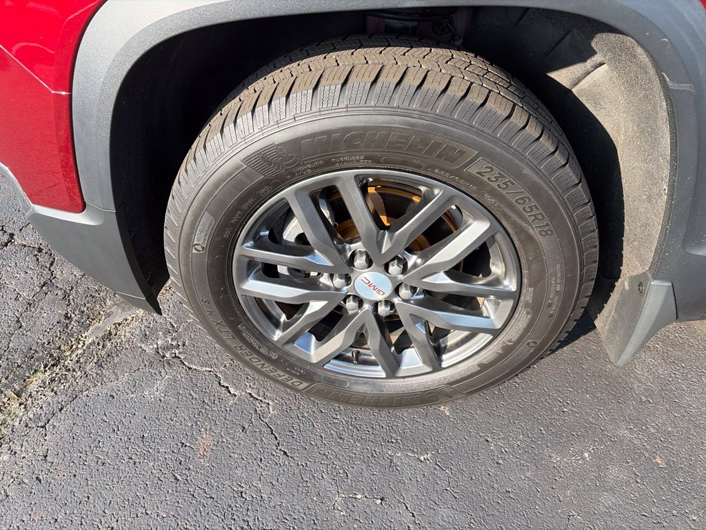 Used 2017 GMC Acadia SLT AWD/4WD image 13