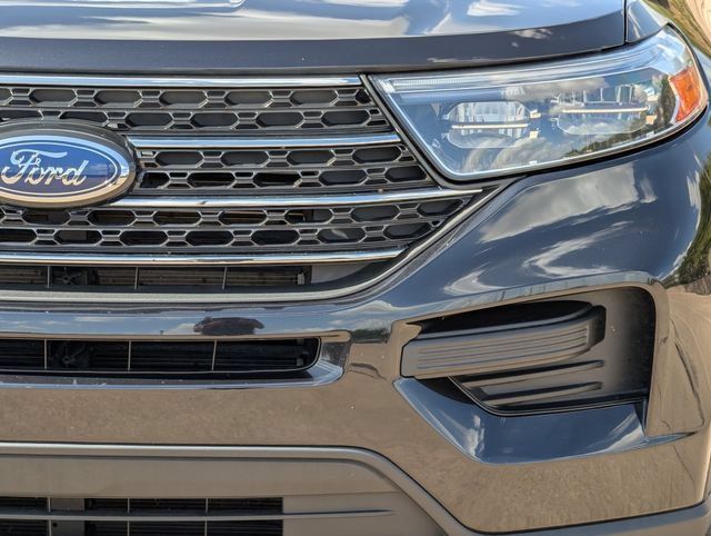 Used 2024 Ford Explorer XLT RWD image 8