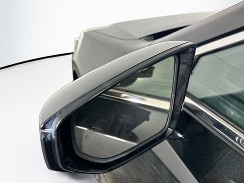 Used 2024 Lexus ES 350 w/ Premium Package image 16