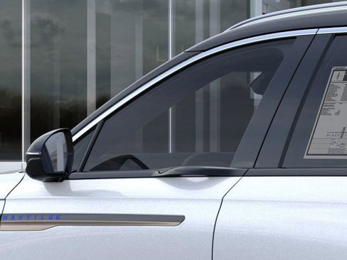 New 2026 Lincoln Nautilus Black Label image 21
