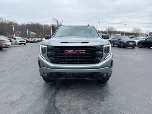 New 2026 GMC Sierra 1500 Elevation image 3