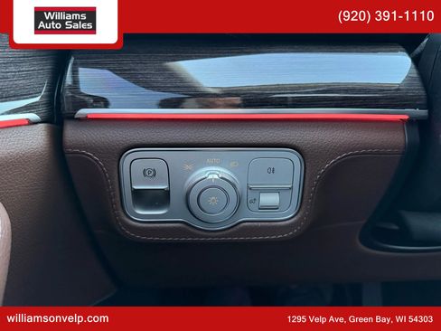 Used 2024 Mercedes-Benz GLE 450e 4MATIC w/ AMG Line Exterior image 28