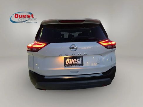 Used 2021 Nissan Rogue SV w/ Premium Package AWD/4WD image 3