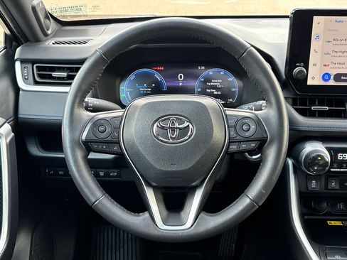 Used 2024 Toyota RAV4 XSE w/ Advanced Technology Package image 18