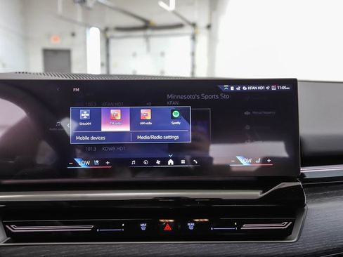 New 2026 BMW 530i xDrive image 16