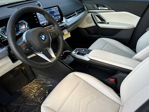 New 2026 BMW X1 xDrive28i w/ Convenience Package image 7