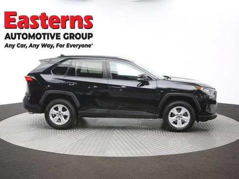 Used 2021 Toyota RAV4 XLE AWD/4WD image 44