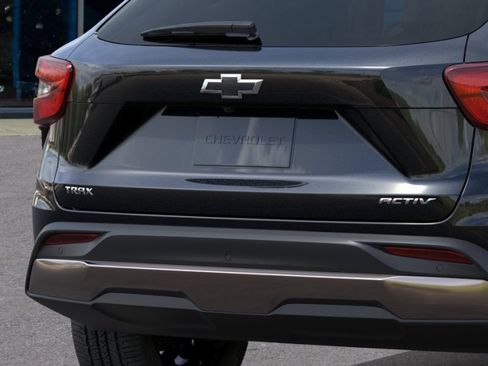 New 2026 Chevrolet Trax ACTIV w/ Driver Confidence Package FWD image 14