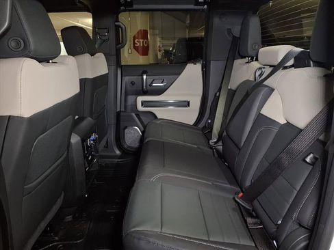 New 2026 GMC Hummer EV 4x4 Crew Cab image 13