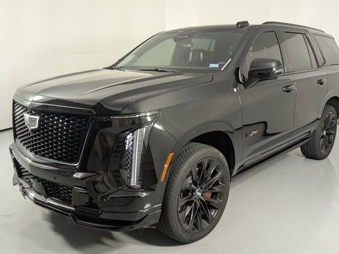 Certified 2025 Cadillac Escalade V image 3