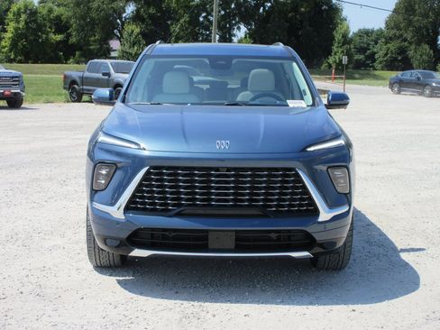 New 2026 Buick Enclave Avenir w/ Super Cruise Package image 12