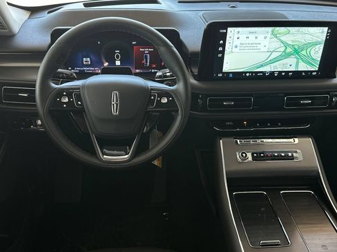 New 2026 Lincoln Aviator 2WD image 13