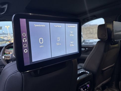 New 2026 GMC Yukon XL Elevation w/ Elevation Premium Package image 14