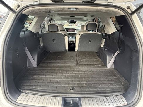 Used 2023 Hyundai Palisade Calligraphy image 13