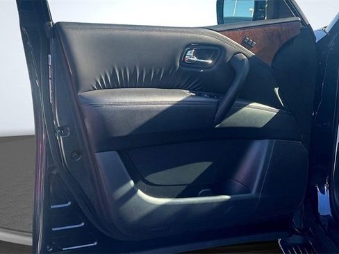 Used 2023 Nissan Armada SL image 23