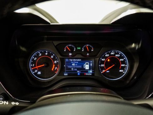 Used 2023 Chevrolet Camaro LT w/ Technology Package RWD image 26