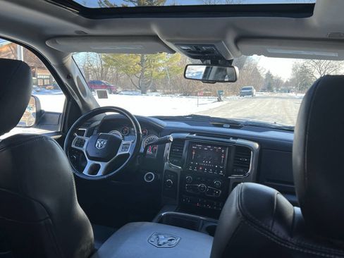 Used 2018 RAM 3500 Laramie w/ Sport Appearance Group AWD/4WD image 22