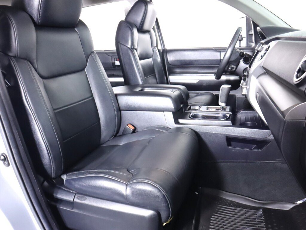 Used 2021 Toyota Tundra SR5 w/ SR5 Leather Package AWD/4WD image 40
