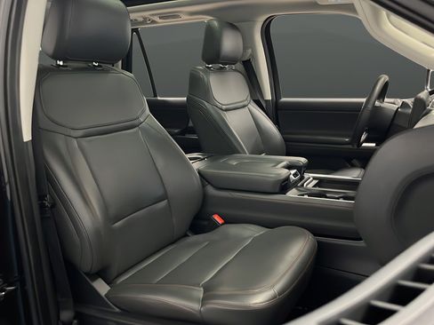 Certified 2025 Ford Expedition Max Active AWD/4WD image 25