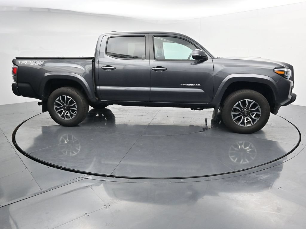 Used 2023 Toyota Tacoma TRD Sport AWD/4WD image 9