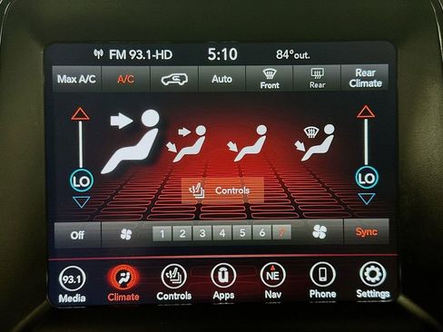 Used 2020 Dodge Durango R/T w/ Technology Group image 18