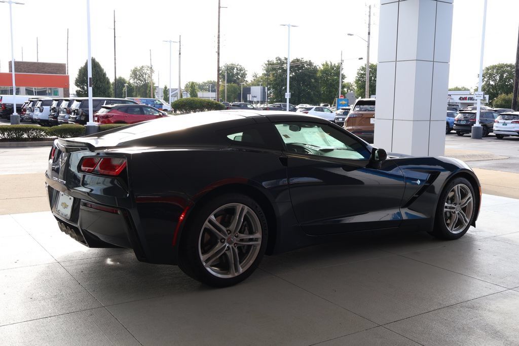 Used 2014 Chevrolet Corvette Stingray Coupe RWD image 8